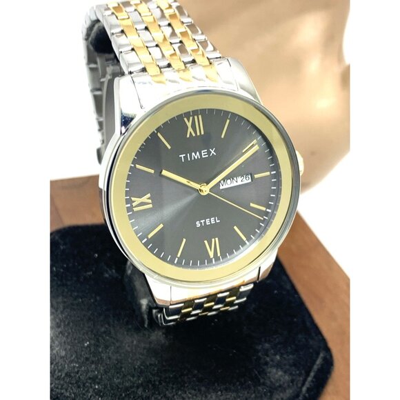 Timex Men's Watch TW2T50500 Quartz Gray Dial Two Tone Stainless Steel 41mm - Picture 13 of 14